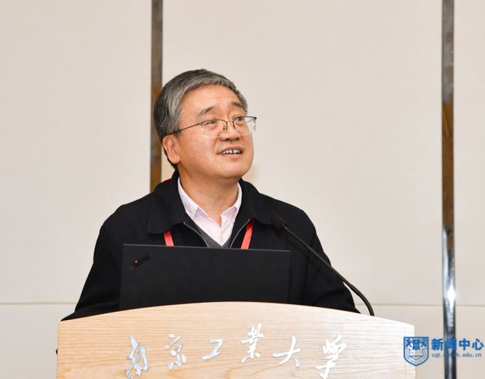 XCB_4548-28.jpg XCB_4548-28.jpg