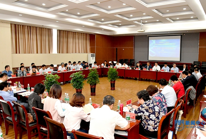 nEO_IMG_QCD_5258.jpg nEO_IMG_QCD_5258.jpg