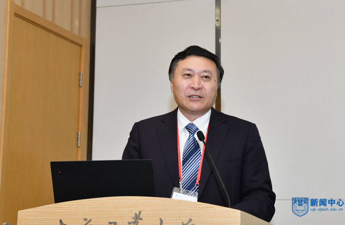 XCB_4369-14.jpg XCB_4369-14.jpg