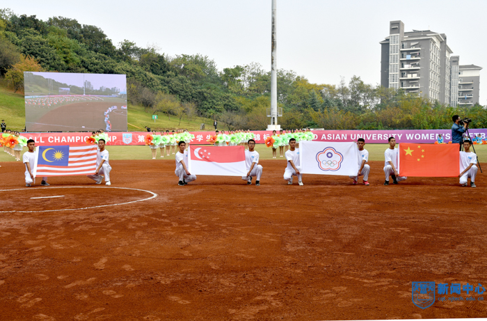 QCD_7456-5.jpg QCD_7456-5.jpg