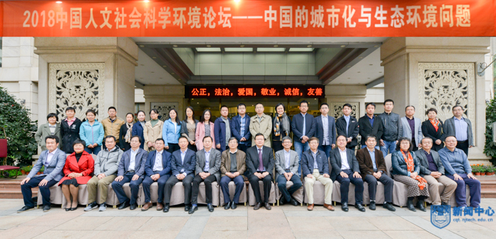 LTQ_9132-7.jpg LTQ_9132-7.jpg