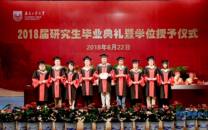 nEO_IMG_QCD_3702.jpg nEO_IMG_QCD_3702.jpg