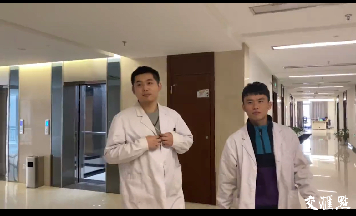 两位陈曦同学合影 两位陈曦同学合影