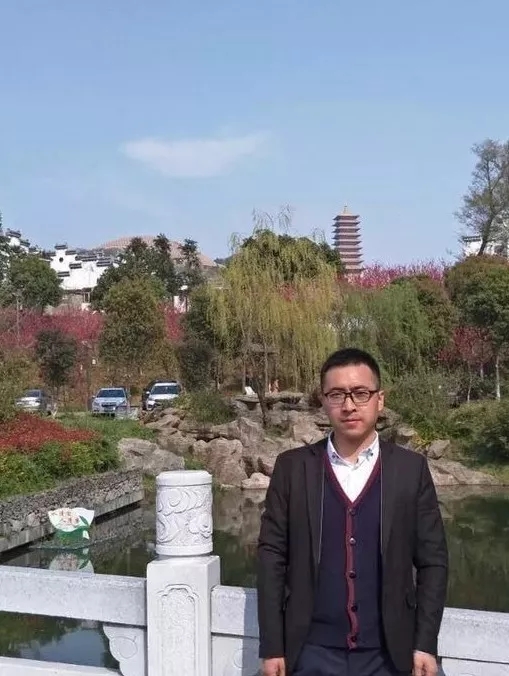 14.webp.jpg 14.webp.jpg